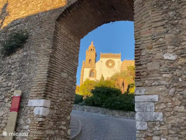 Victoria Seis - Casa de Anna | Espagne, Andalousie, Medina Sidonia - appartement L’église Santa María la Coronada pour le Puerto de Belém