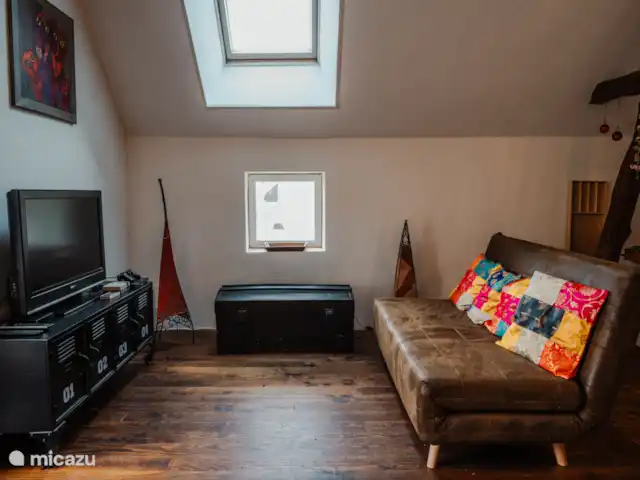 B&B BienViennue - Chambre Sorel 1-2p | France, Indre-et-Loire, Marcilly-sur-Vienne - chambres d'hôtes Salle de télévision commune avec options de streaming
