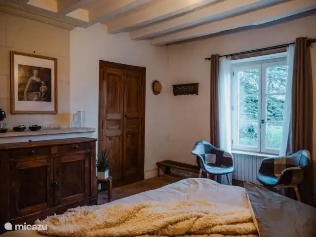 B&B BienViennue - Chambre Sorel 1-2p | France, Indre-et-Loire, Marcilly-sur-Vienne - chambres d'hôtes Chambre Sorel avec salle de bain attenante.