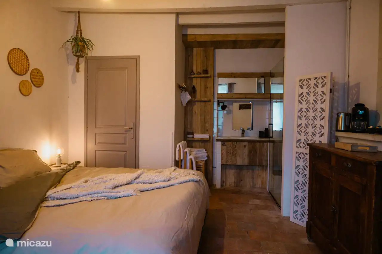 Zimmer Sorel mit eigenem Bad.