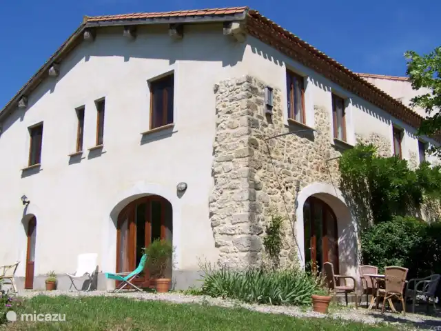 Marsanne en Francia, Aude, Sonnac-sur-l'Hers - casa vacacional Vista lateral de la casa Marsanne