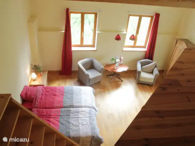 Marsanne en Francia, Aude, Sonnac-sur-l'Hers - casa vacacional Uno de los dos dormitorios, visto desde arriba.