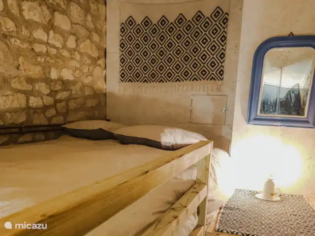 B&B BienViennue - Chambre Balzac 1-2p | France, Indre-et-Loire, Marcilly-sur-Vienne - chambres d'hôtes Chambre Balzac avec salle de bain attenante.