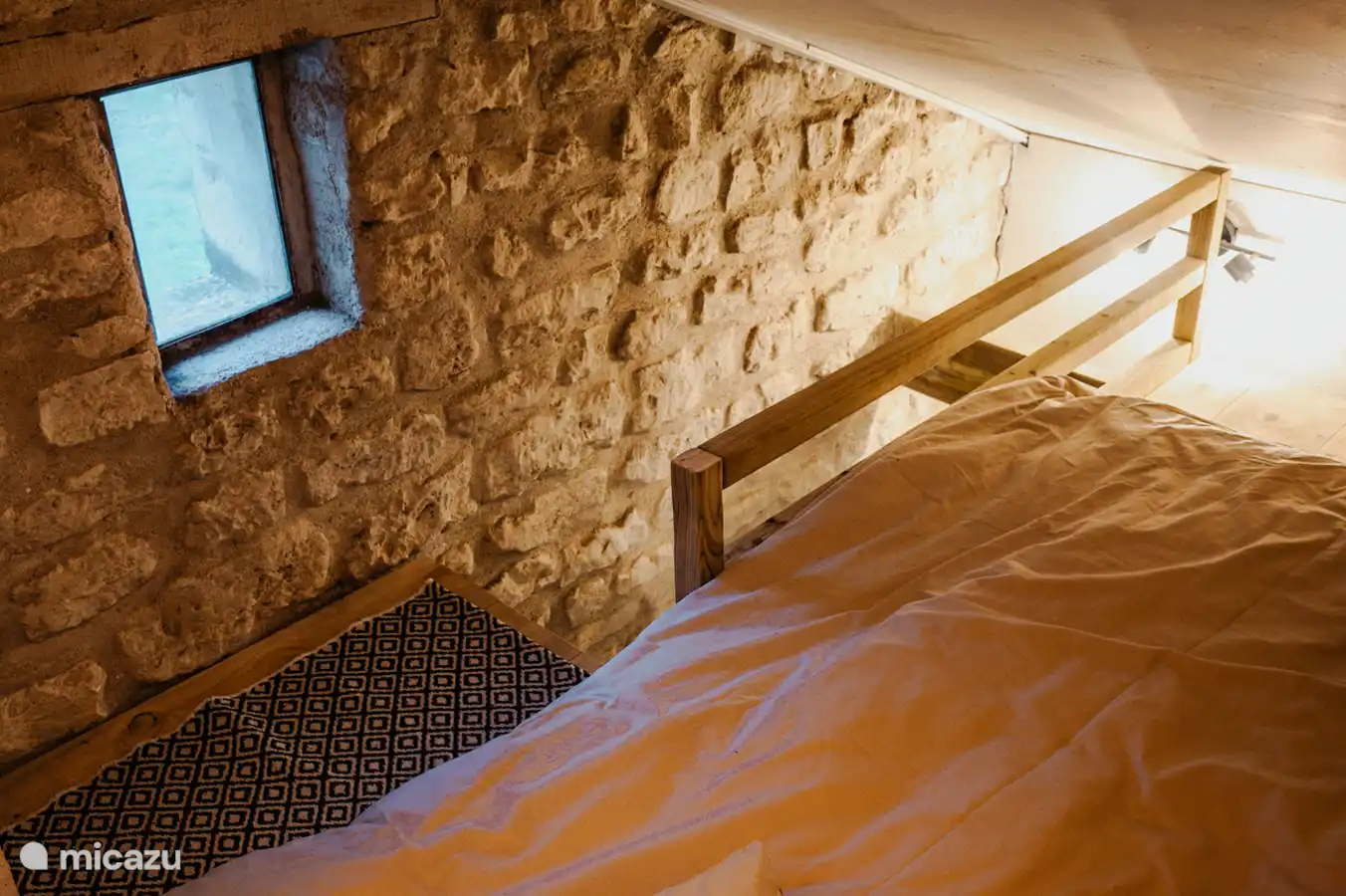 Zimmer Balzac mit eigenem Bad.