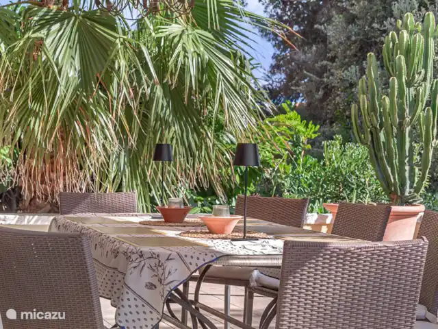 Côte d’Azur Villa, Annexe, Piscine | France, Côte d'Azur, Saint-Paul-de-Vence - villa Terrasse couverte