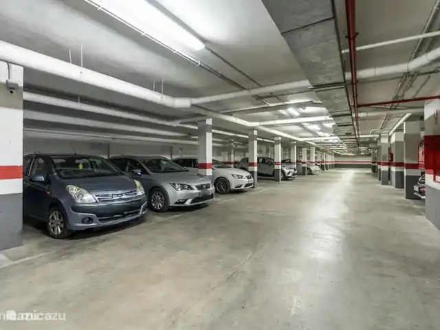 Casa Arana Bosmans | Espagne, Costa del Sol, Mijas Costa - appartement Place de parking privée dans le garage souterrain