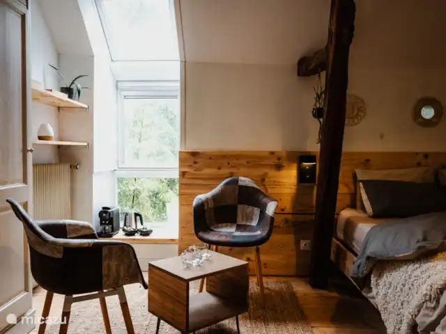 B&B BienViennue - Descartes 2-4p | France, Indre-et-Loire, Marcilly-sur-Vienne - chambres d'hôtes Chambre Descartes avec salle de bain attenante.