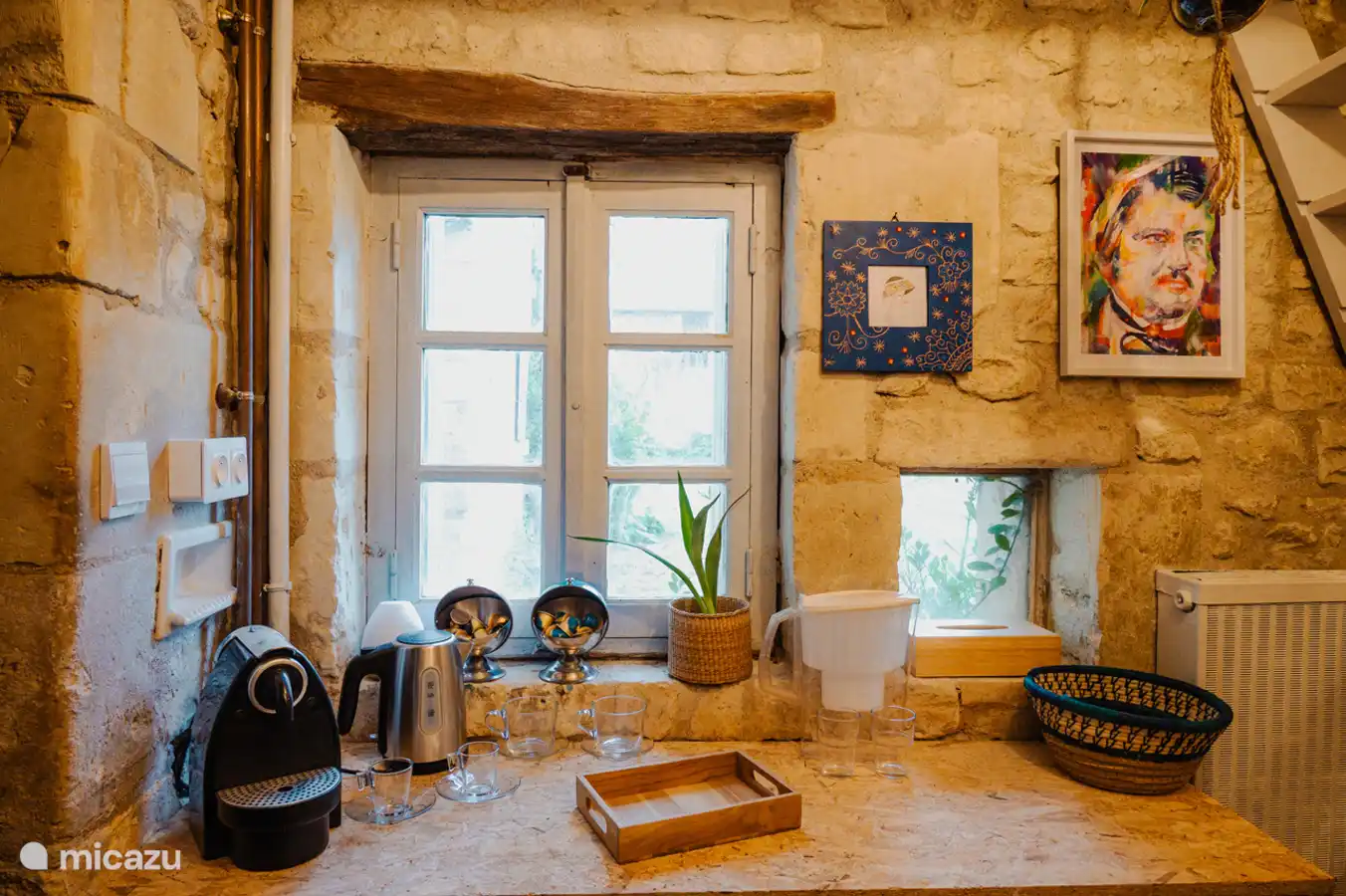 Zimmer Balzac mit eigenem Bad.