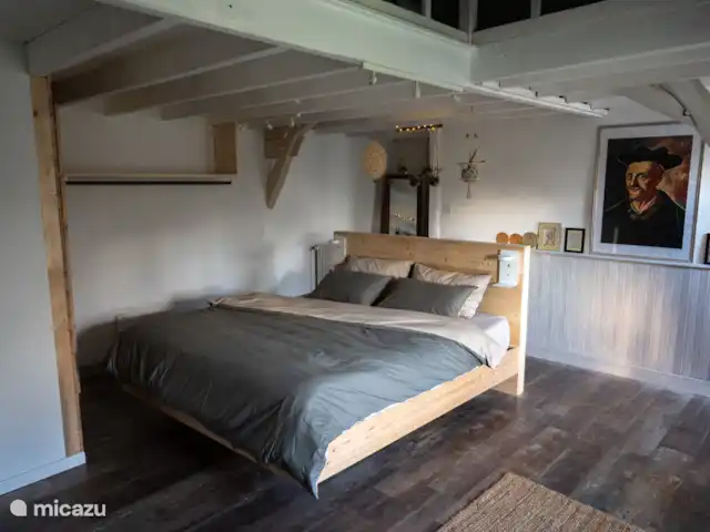 B&B BienViennue - Rabelais 2-4p | France, Indre-et-Loire, Marcilly-sur-Vienne - chambres d'hôtes Chambre Rabelais avec salle de bain attenante.