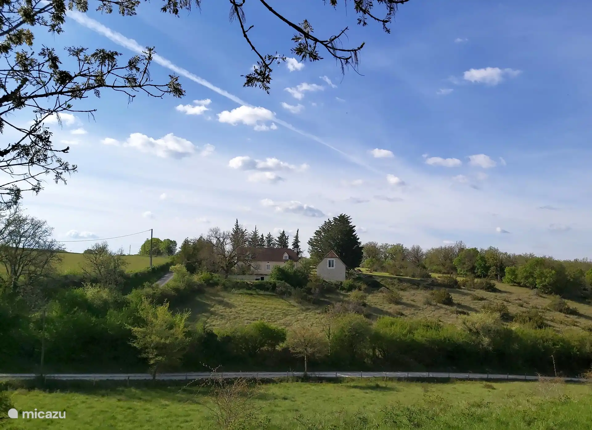 Ruhig gelegen beginnt hier auch ein Wanderweg nach Rocamadour