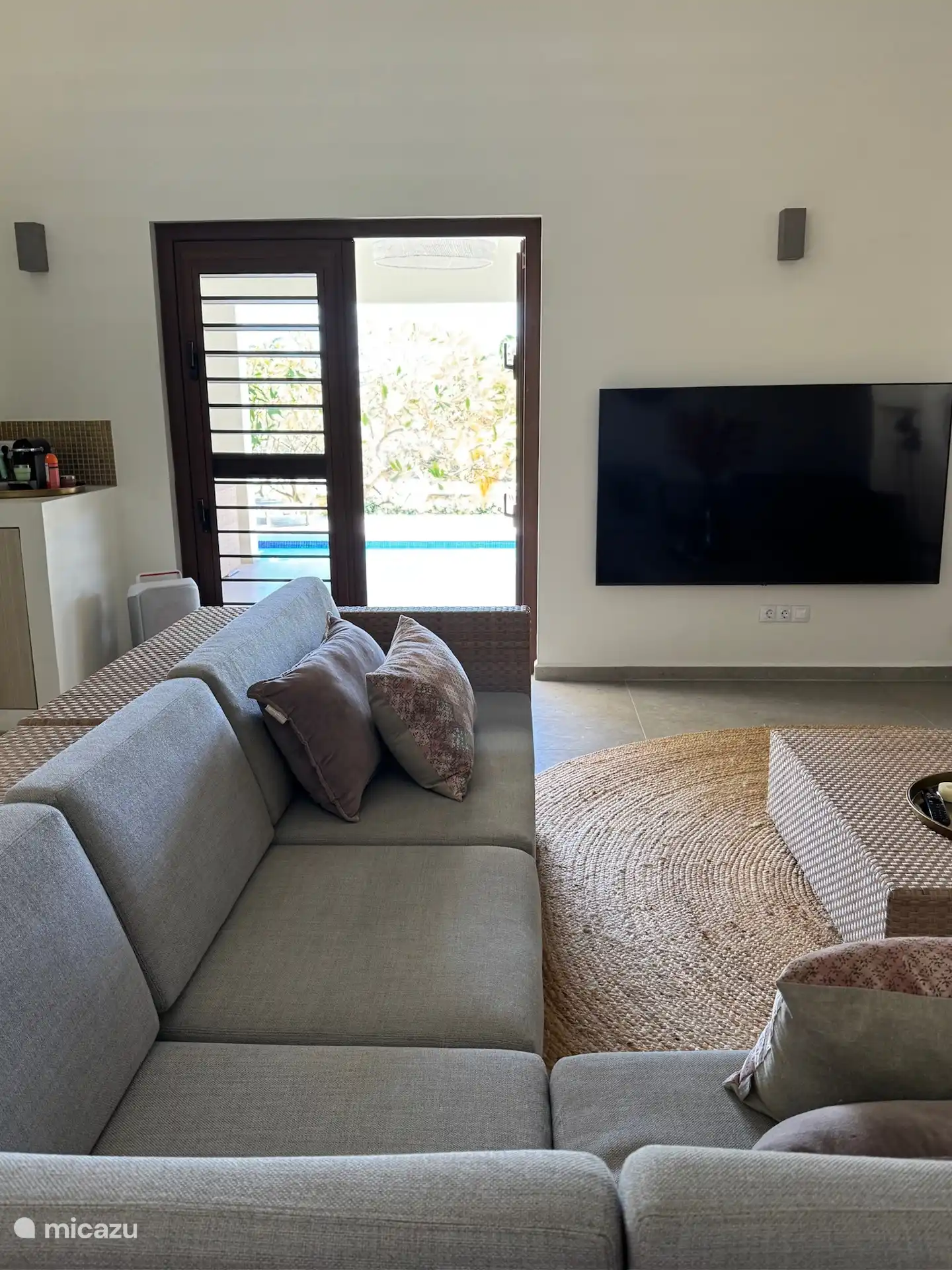 Living room with flat screen 