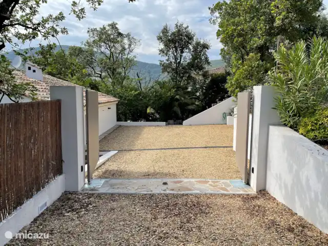 Location de Vacances France, Var, Cavalaire-sur-Mer, maison de vacances - Villa Balou Conduire