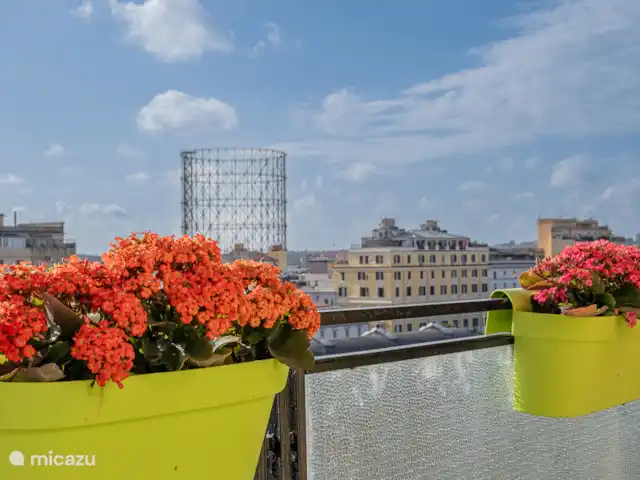 Location de Vacances Italie, Rome, Rome, appartement -  Lux Romae Appartement vue ouverte sur le gazomètre