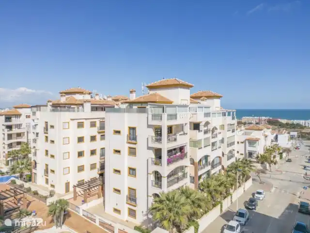 Location de Vacances Espagne, Costa Blanca, Guardamar del Segura, appartement - Appartement abordable Marjal Beach La mer est à quelques pas et est accessible par un tunnel. À environ 700 mètres.
