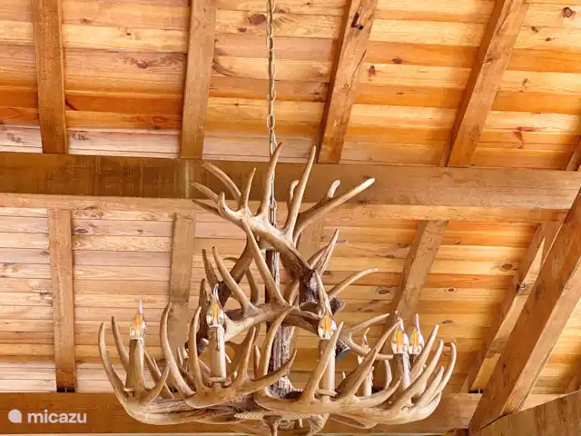 A Soulas huren in Frankrijk, Gers, Armous-et-Cau  - villa dimbare buitenlamp boven eettafel