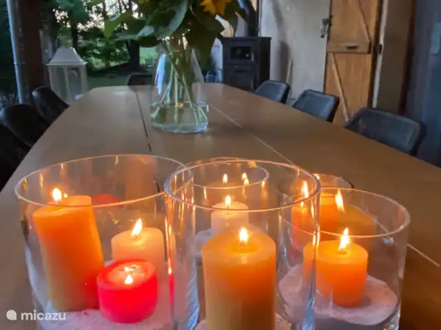 A Soulas huren in Frankrijk, Gers, Armous-et-Cau  - villa sfeerfoto buiten eettafel voorterras