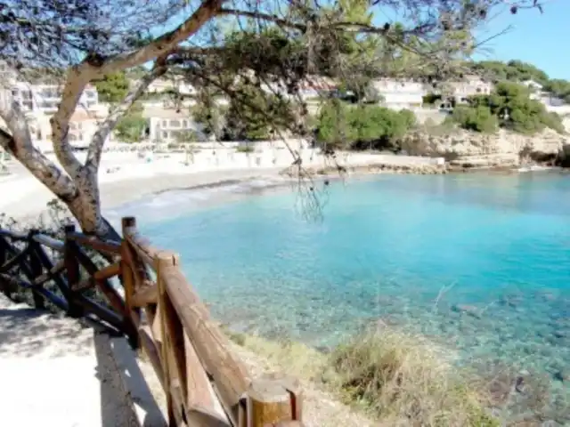 Appartement penthouse vue mer | Espagne, Costa Blanca, Benissa - appartement Vue sur la crique de La Fustera depuis l’éco-sentier qui longe le sommet de la falaise jusqu’à Calpe.