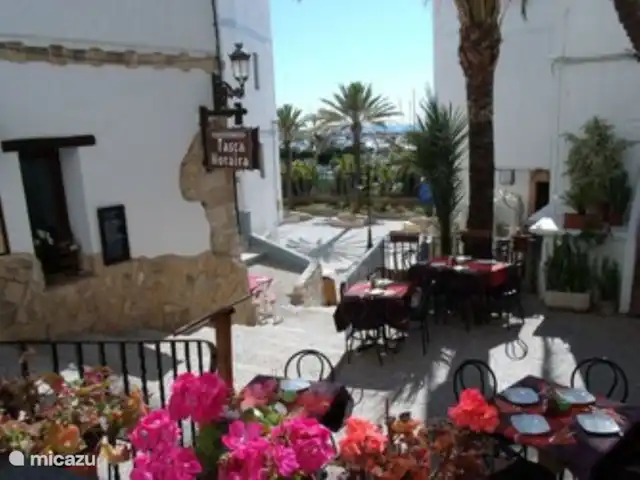 Appartement penthouse vue mer | Espagne, Costa Blanca, Benissa - appartement Un joli restaurant à Moraira