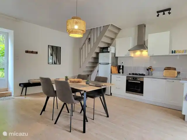 casa vacacional en Francia, Morbihan, Ploërdut – Valles de Kergue - La chouette Cocina abierta y comedor