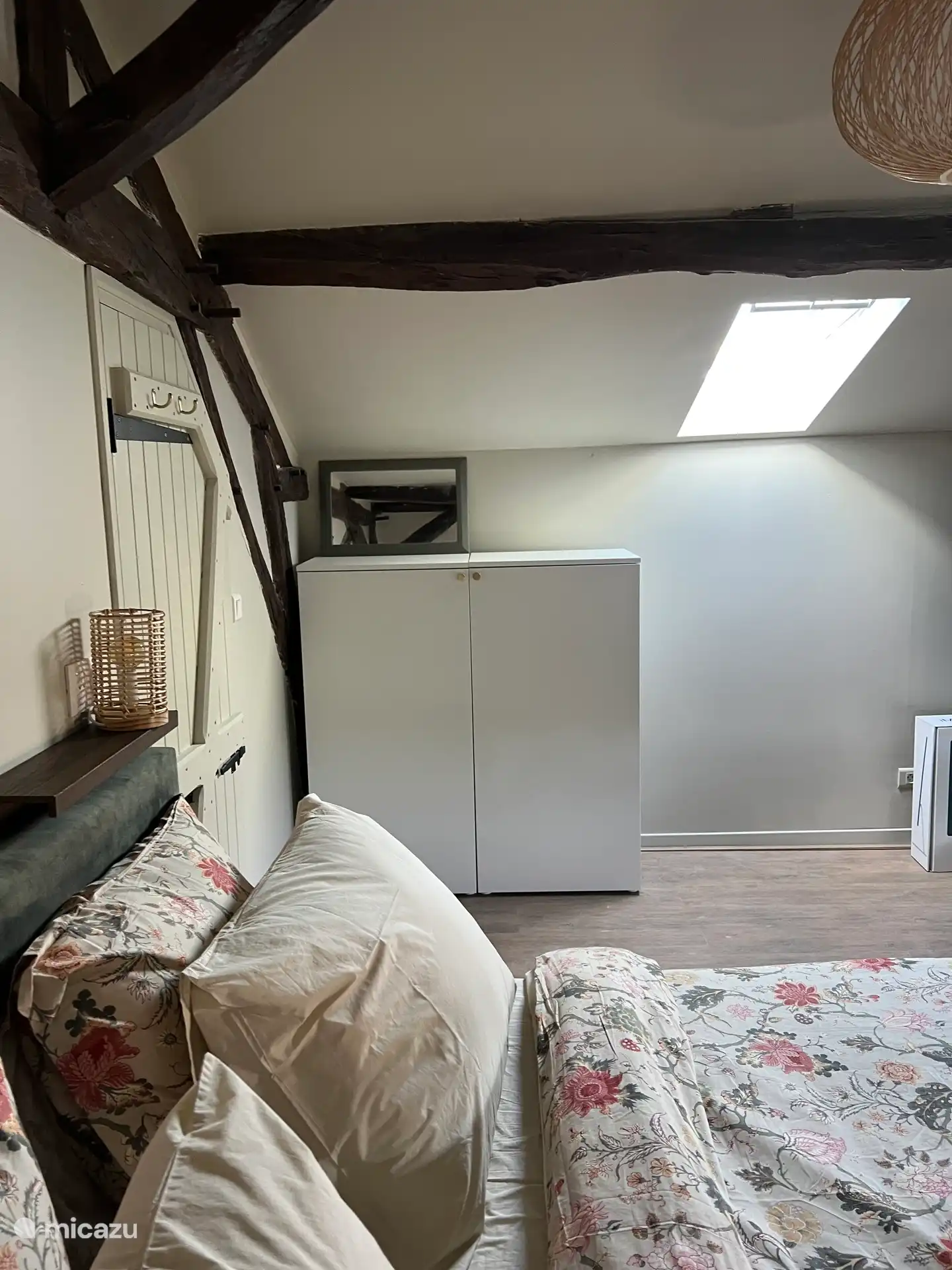 Schlafzimmer 1 mit viel Stauraum