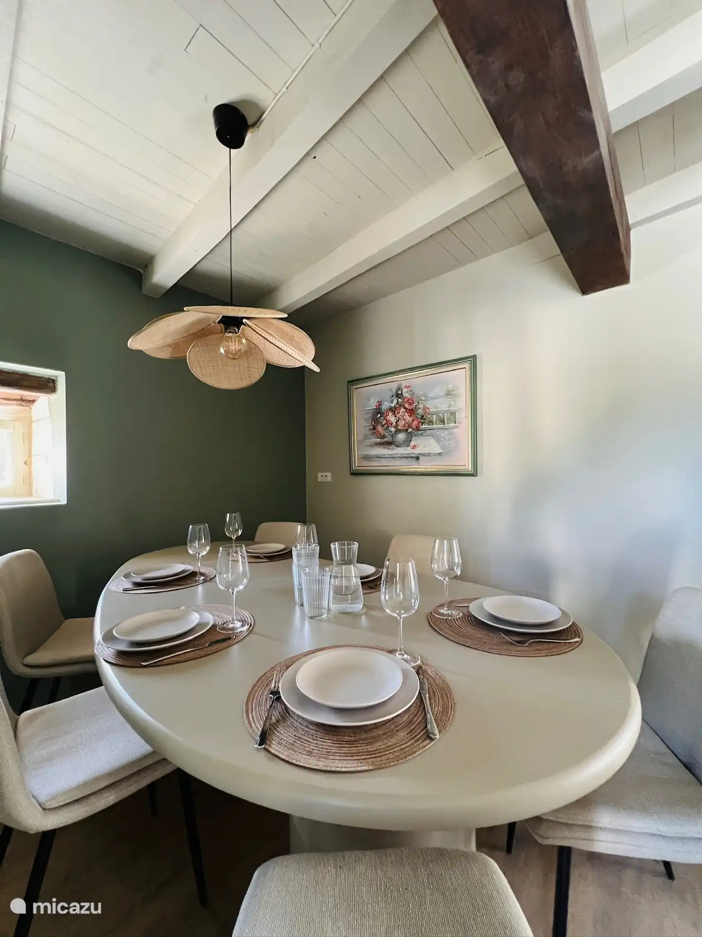 Tisch für 6 Personen