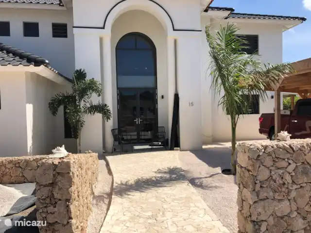 KasDes Bonaire appartement 1 huren in Bonaire, Bonaire, Kralendijk - appartement Vooraanzicht
