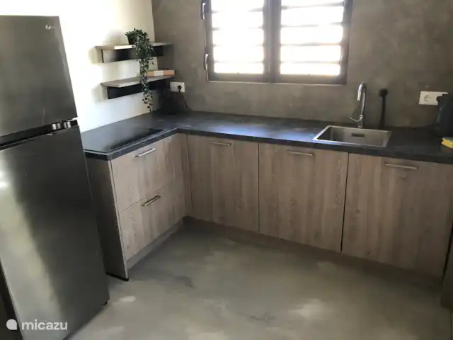 KasDes Bonaire appartement 3 huren in Bonaire, Bonaire, Kralendijk - appartement Keuken appartement 1