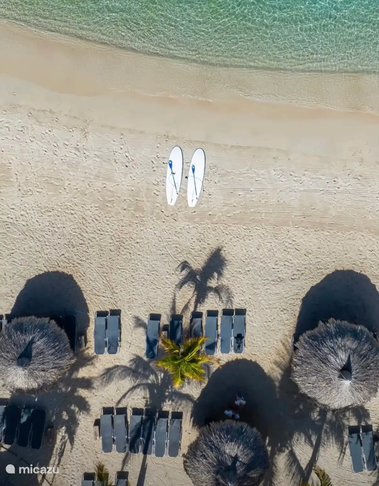 Gratis bedjes Blue Bay strand 