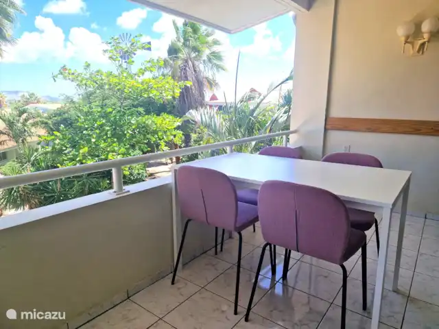 Seru Coral Resort Appartement 188 huren in Curaçao, Curacao-Midden, Koraal Partier - appartement porch met eethoek