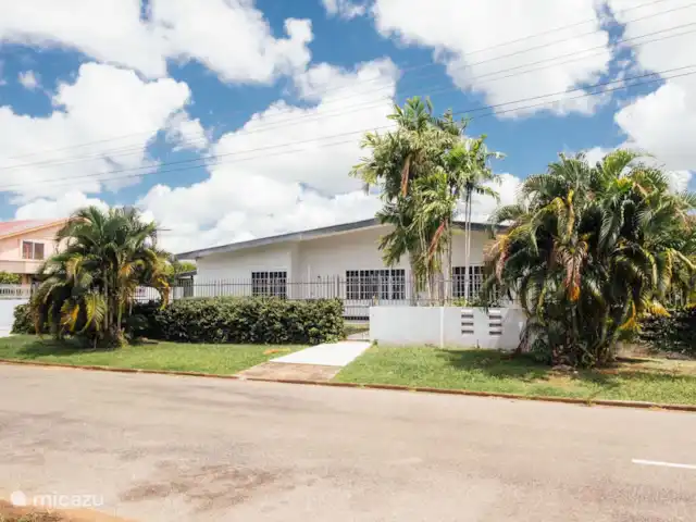 Location de Vacances Suriname, Paramaribo, Paramaribo, villa - Villa spacieuse à Paramaribo Nord Location de Vacances Suriname, Paramaribo, Paramaribo, villa - Villa spacieuse à Paramaribo Nord