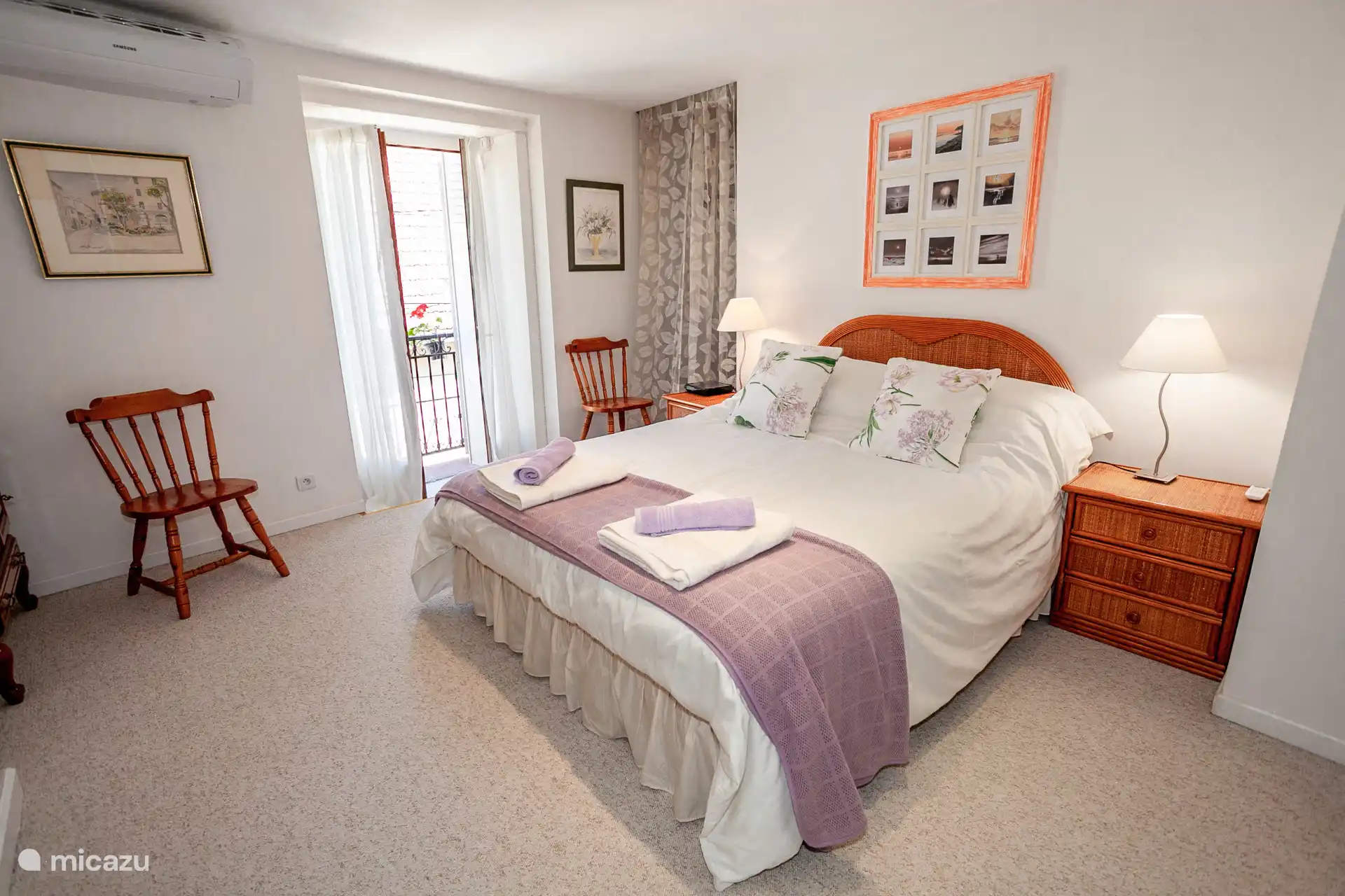 Hauptschlafzimmer mit Kleiderschrank