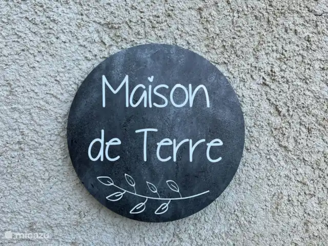 Maison de Terre | France, Dordogne, Cherval - maison de vacances Maison de Terre