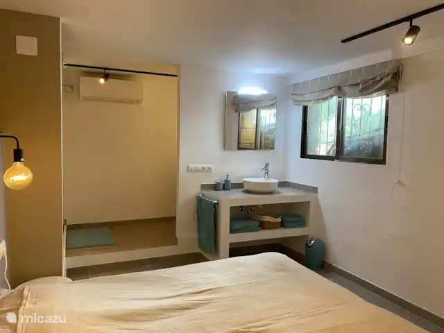 Villa Conchas | Espagne, Costa Dorada, L'Ampolla - maison de vacances Sous-sol d’une chambre pour 2 personnes avec salle de bain attenante