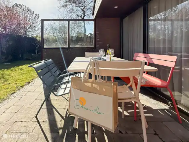 La Maison des Dunes | Pays-Bas, Hollande du Nord, Egmond aan den Hoef - maison de vacances Jardin ensoleillé, entourant la maison de vacances.