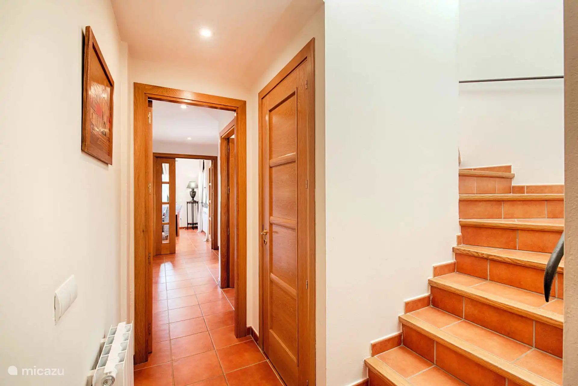 Flur und Treppen zum ersten Stock