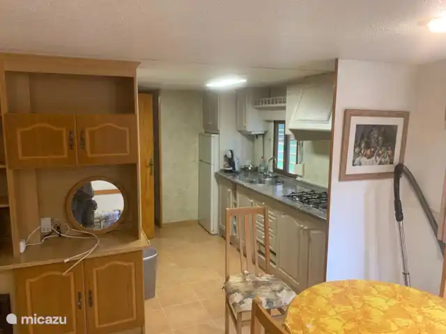 Rancho Catalán 2 en España, Costa Brava, Castell d'Aro - mobil home / caravana Cocina
