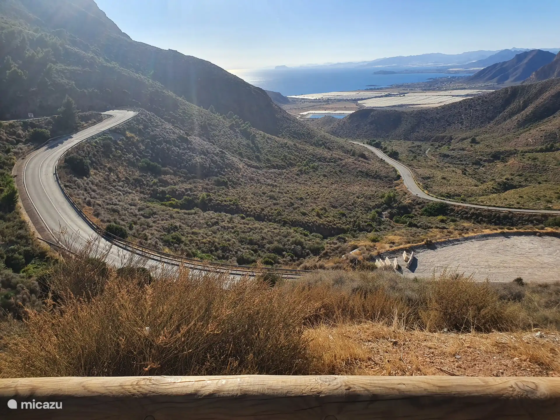 Sie können durch die Berge fahren