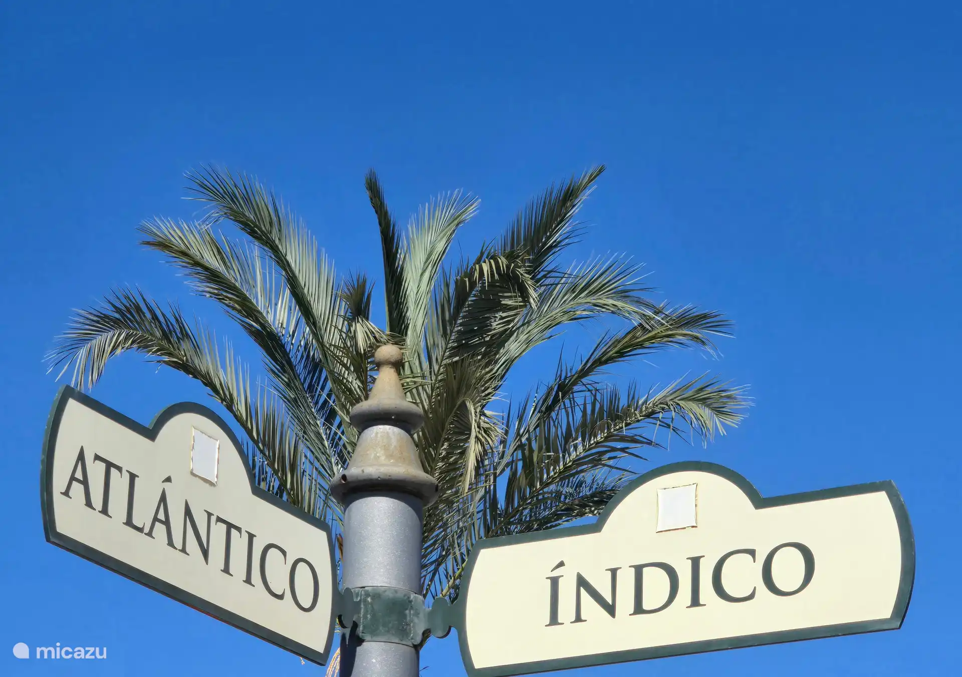 signalisation vers la Calle Indico