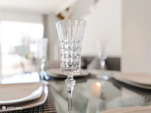 Location de Vacances Espagne, Costa del Sol, Marbella, maison de vacances - VIME Stylish Marbella Townhouse Salle