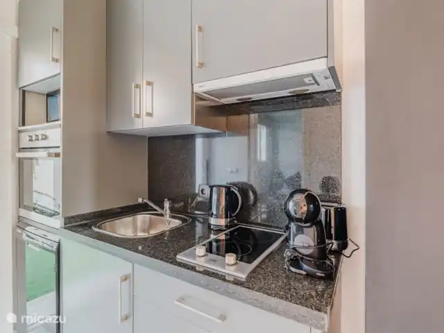 Location de Vacances Espagne, Costa del Sol, Marbella, maison de vacances - VIME Stylish Marbella Townhouse CUISINE