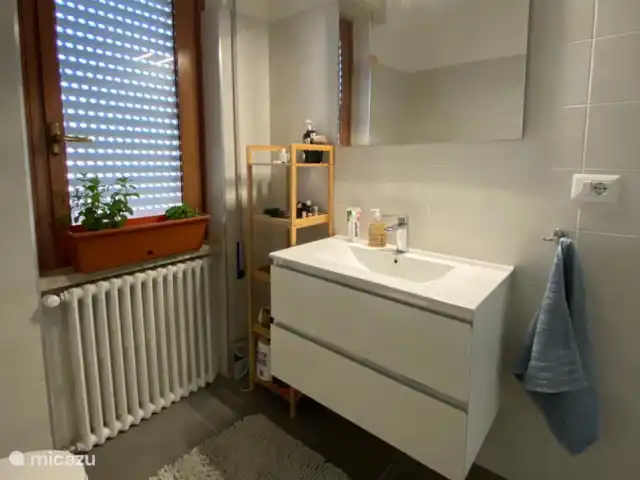 Location de Vacances Italie, Pouilles (Puglia), Brindisi, appartement - Casa Salitalia Casale Salle de Bains
