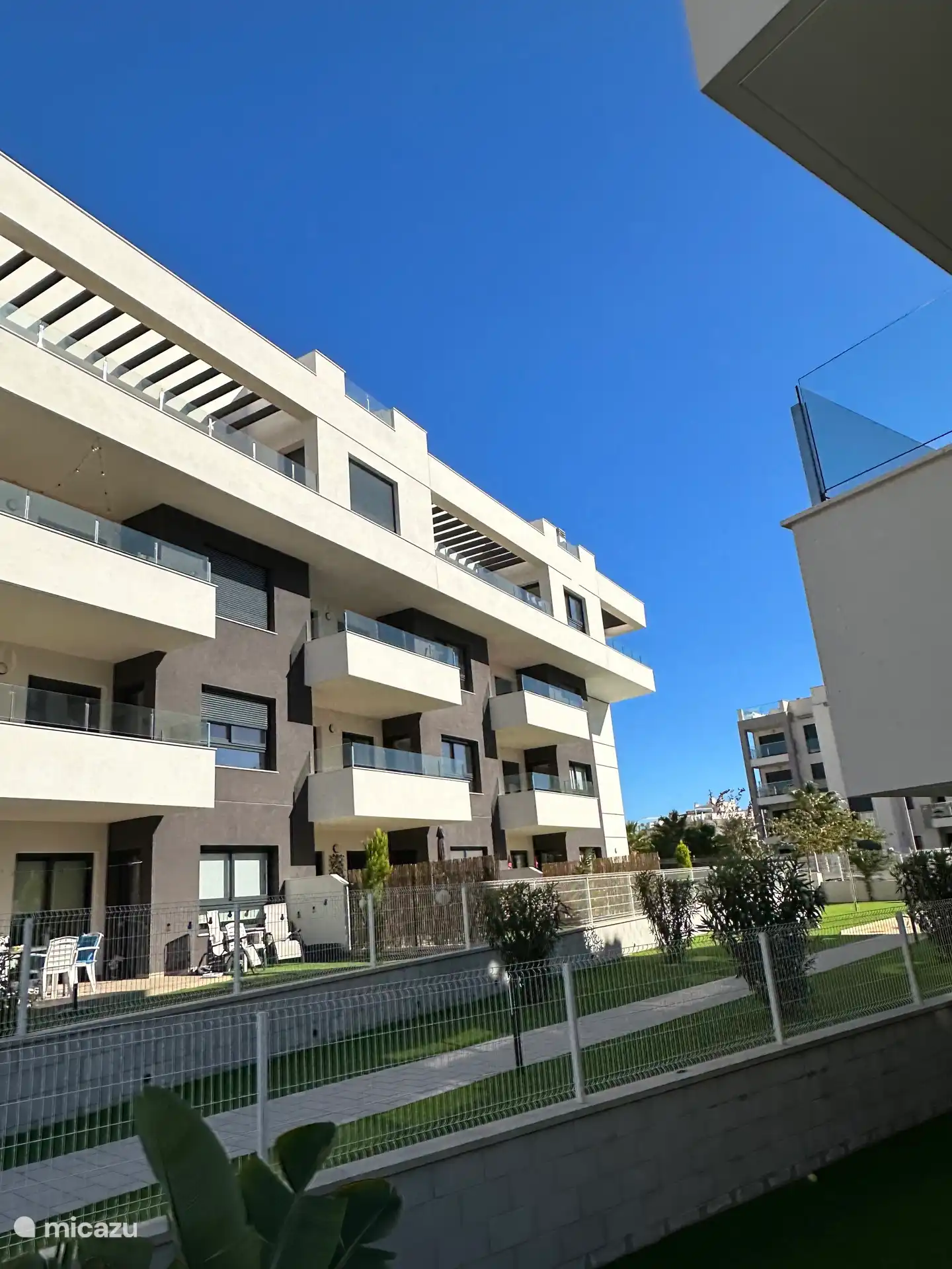 Die schöne Wohnung (oberste 2 Etagen)