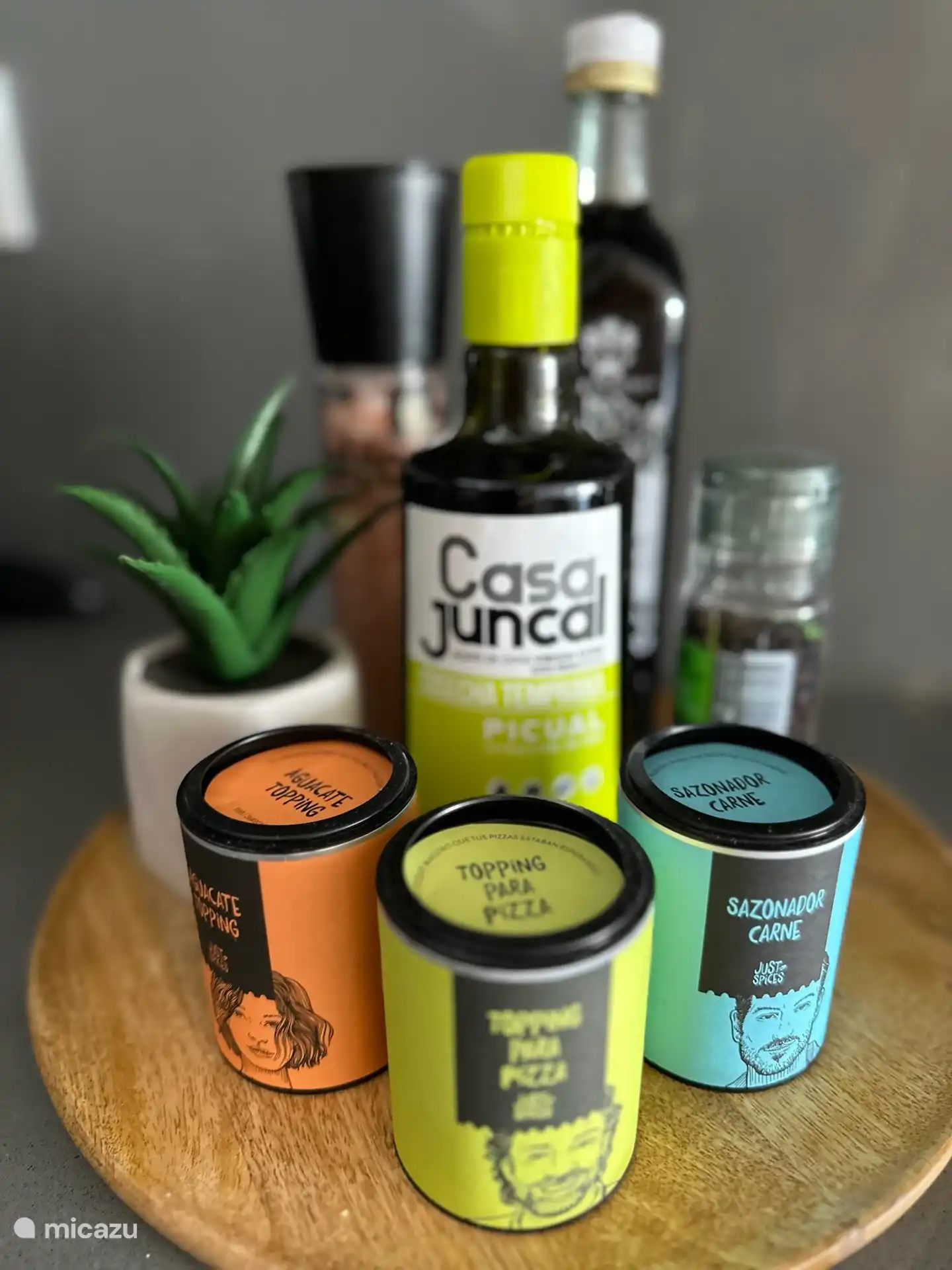 Voll ausgestattete Küche