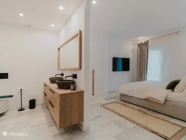 Paradis côtier de Marbella | Espagne, Costa del Sol, Marbella - appartement Chambre 2 avec salle de bain attenante