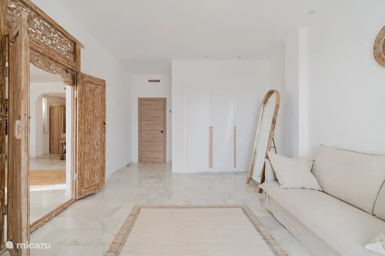 3er dormitorio con sof&#225; cama para 2 personas, tambi&#233;n se puede utilizar como espacio de trabajo u oficina