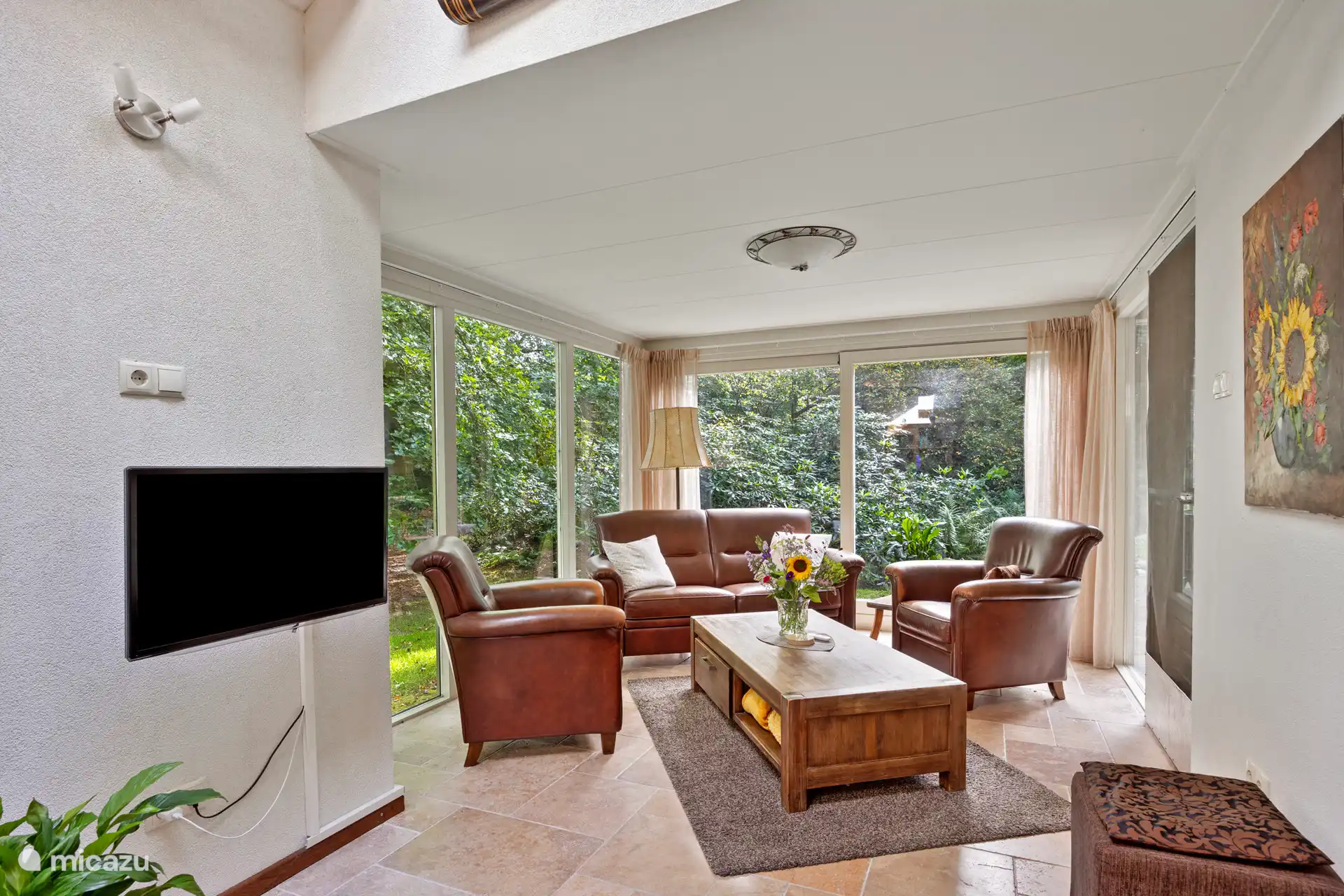 Tuinkamer met zithoek