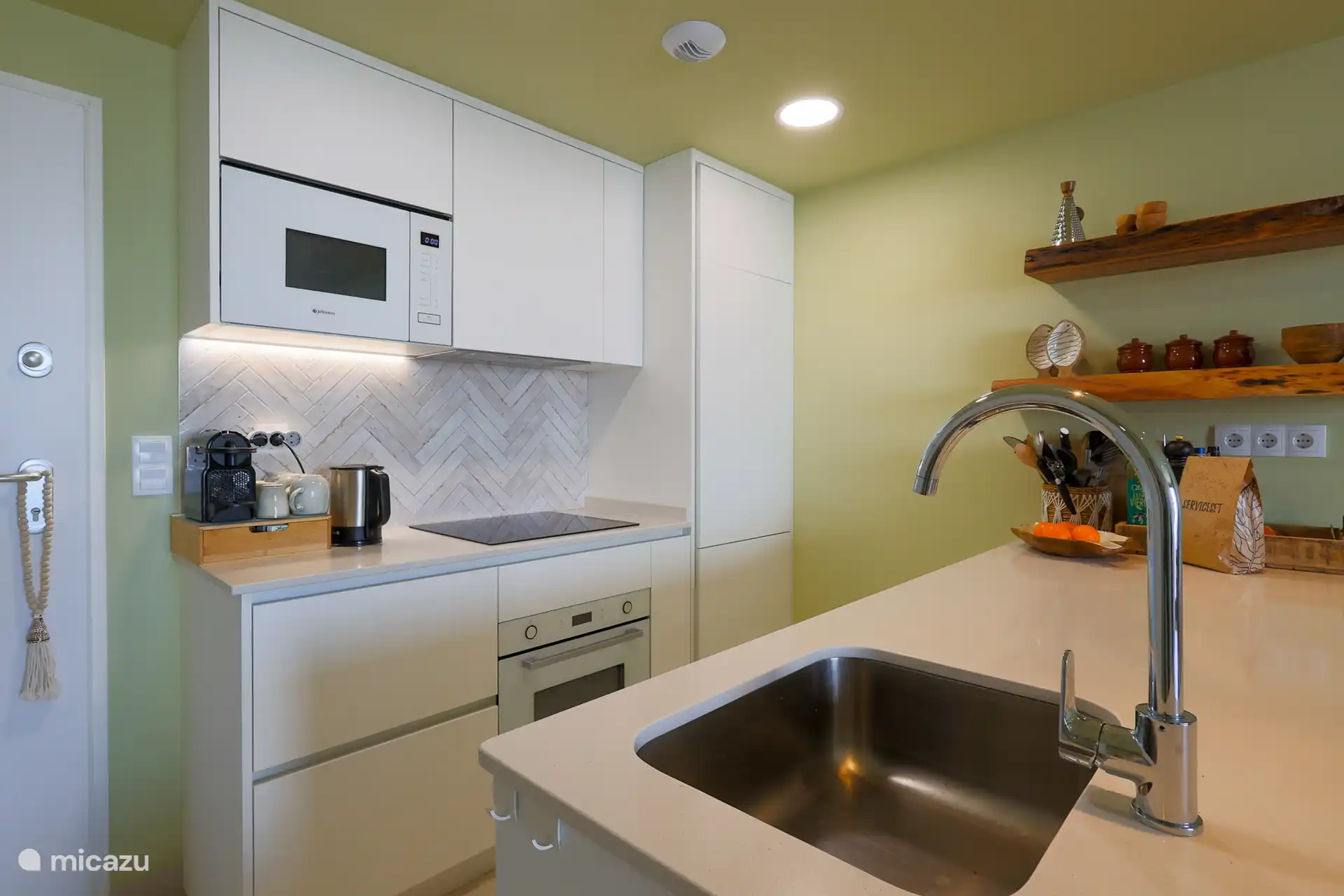 All equipment and good coffee