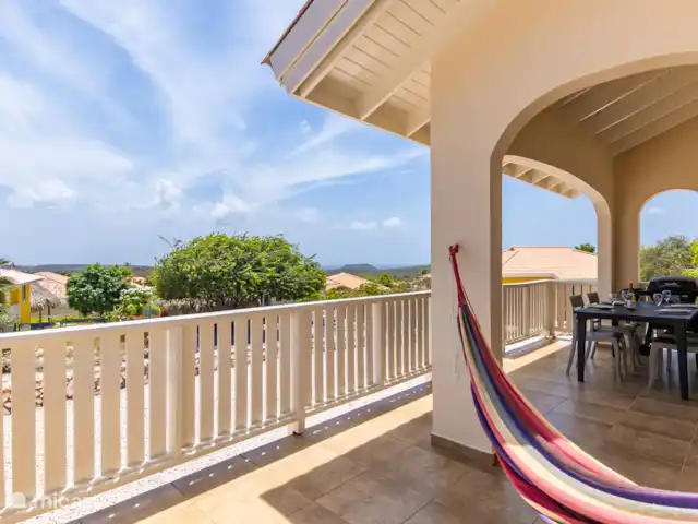 Villa Suribloem *Vista al mar y a la colina* en Curazao, Bandabou (oeste), Fontein - casa vacacional Vista desde el porche