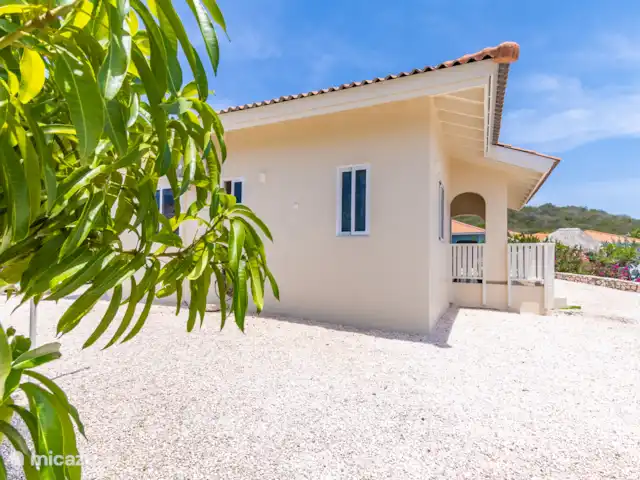 Villa Suribloem *Vista al mar y a la colina* en Curazao, Bandabou (oeste), Fontein - casa vacacional Villa lateral Suribloem