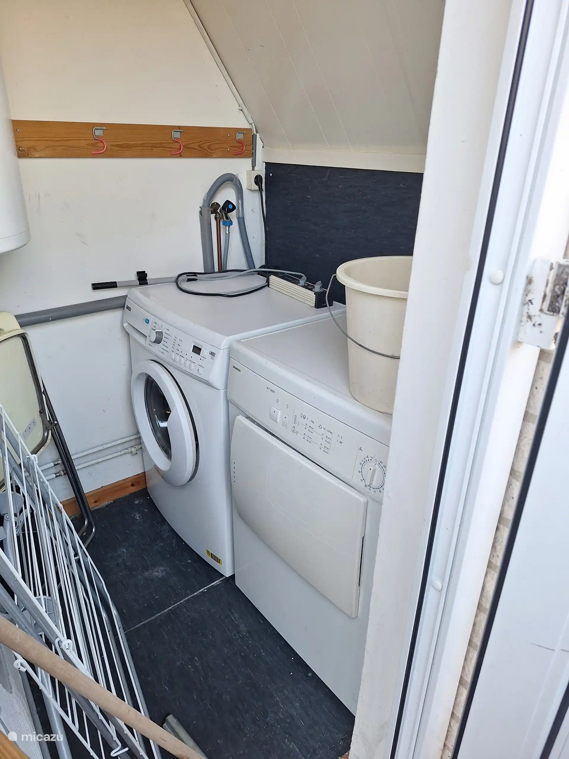 Installations de lavage et de séchage disponibles.